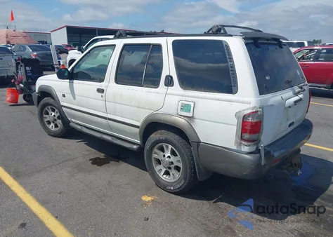 1999 Nissan Pathfinder Le/Se/Xe z USA, uszkodzony, nr VIN JN8AR07Y9XW368307